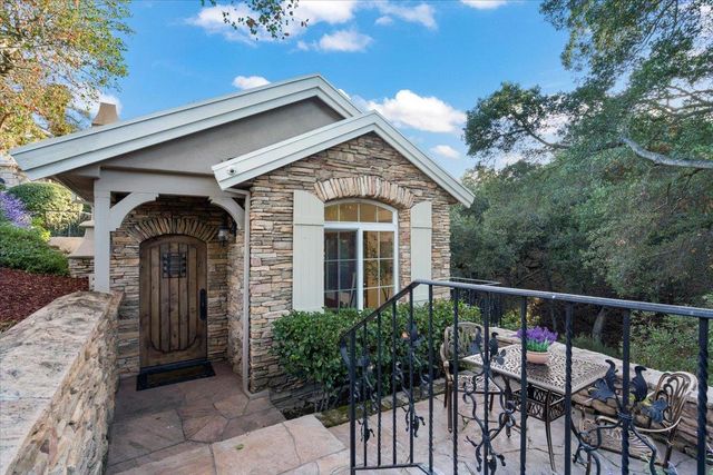 1750 Vista Del Sur, Gilroy, CA 95020