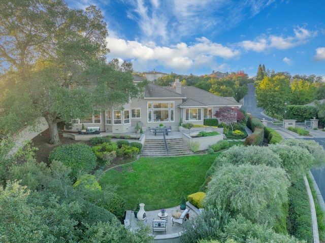 1750 Vista Del Sur, Gilroy, CA 95020