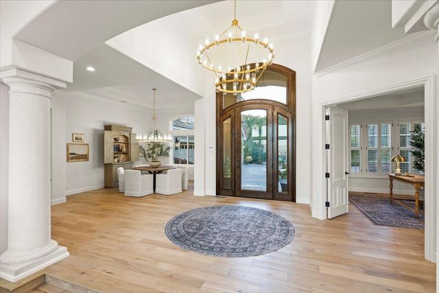 1750 Vista Del Sur, Gilroy, CA 95020