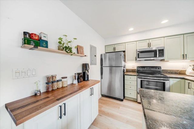 2624 Worden Street 179, San Diego, CA 92110