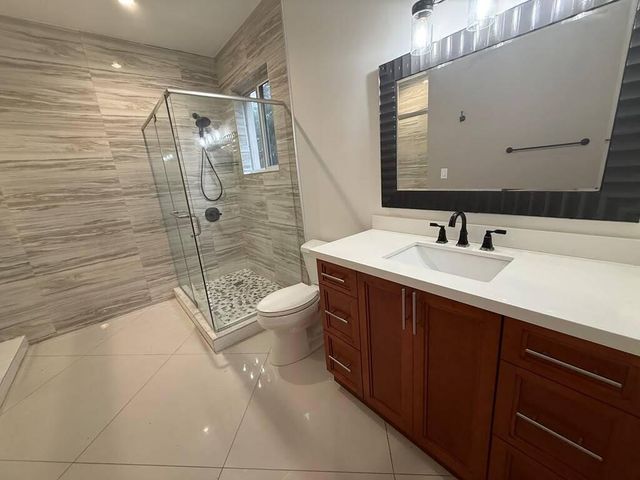 9141 NW 152nd Street, Miami Lakes, FL 33018