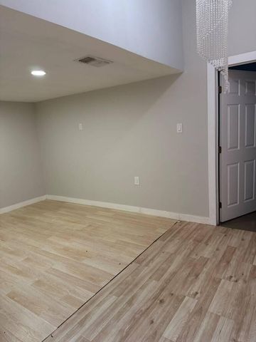 9141 NW 152nd Street, Miami Lakes, FL 33018