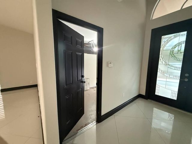 9141 NW 152nd Street, Miami Lakes, FL 33018