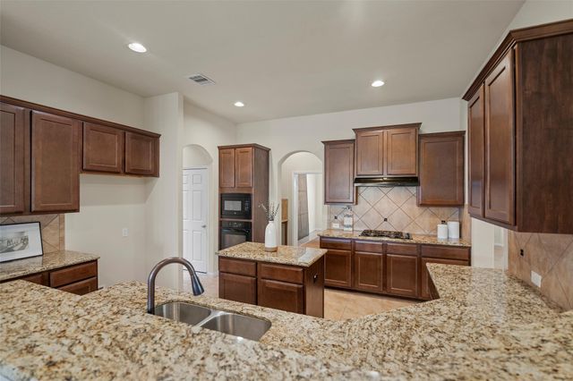 5055 Gold Haven Drive, Richmond, TX 77407
