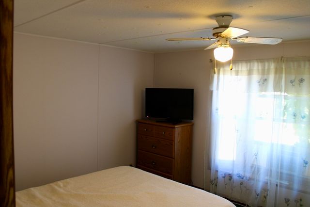 75 South Street 3, Bernardston, MA 01370