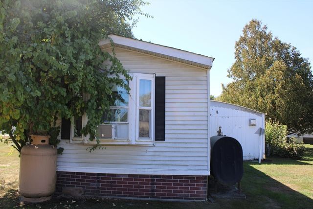 75 South Street 3, Bernardston, MA 01370