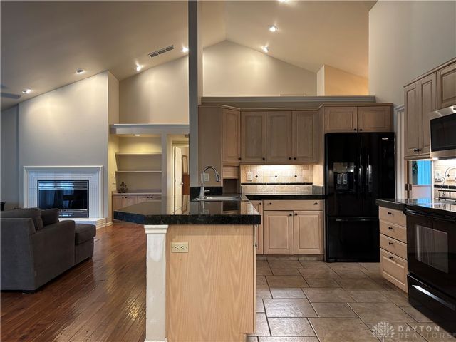 1016 Quiet Brook Trail, Washington Twp, OH 45458