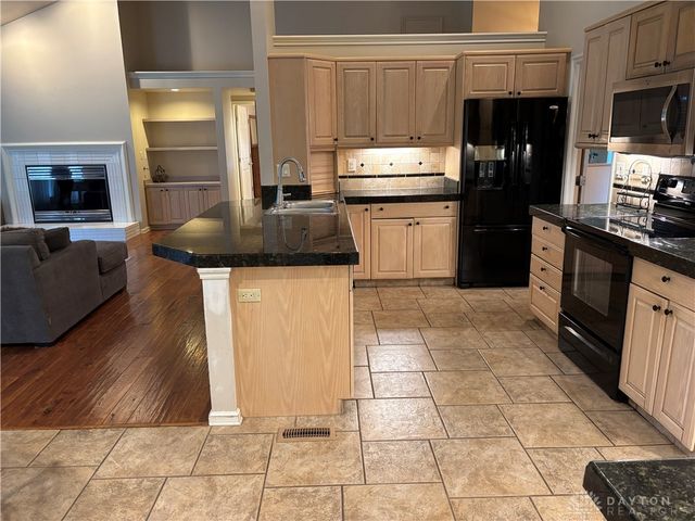 1016 Quiet Brook Trail, Washington Twp, OH 45458