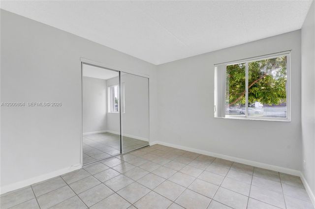 1799 Fairview Villas Dr 1, Palm Springs, FL 33406