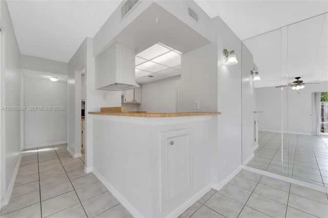 1799 Fairview Villas Dr 1, Palm Springs, FL 33406