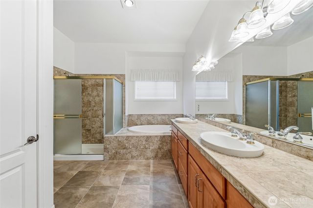 12256 243rd Place NE, Redmond, WA 98053