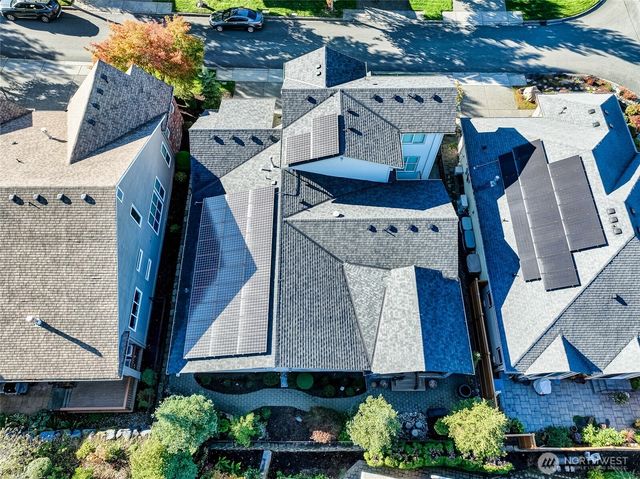 12256 243rd Place NE, Redmond, WA 98053
