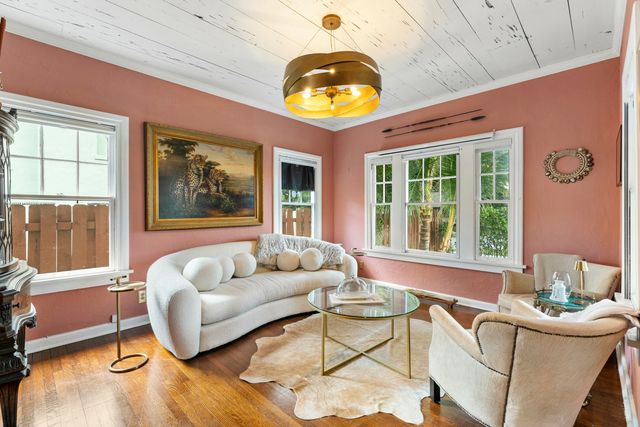 416 WESTWOOD Road, West Palm Beach, FL 33401