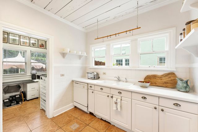 416 WESTWOOD Road, West Palm Beach, FL 33401