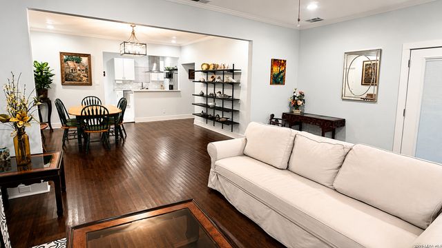 1419 Schley Ave, San Antonio, TX 78210