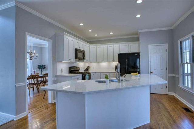 9600 Poplar Court, Douglasville, GA 30135