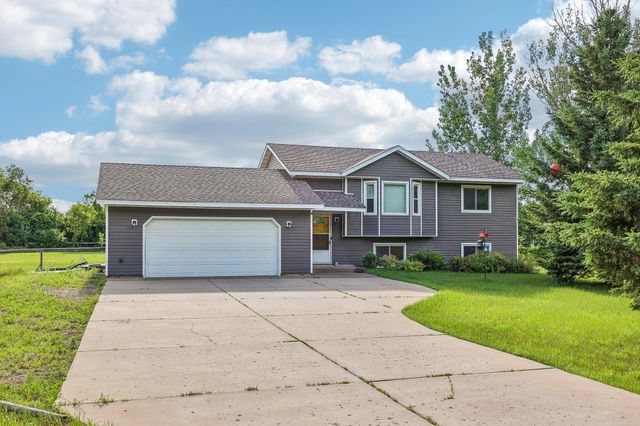 40042 Harvester Avenue, North Branch, MN 55056