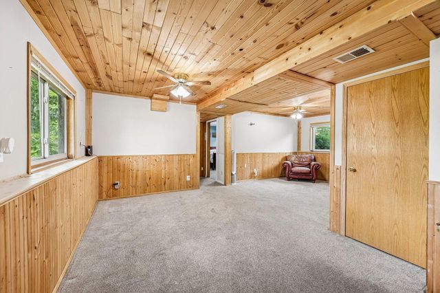 40042 Harvester Avenue, North Branch, MN 55056