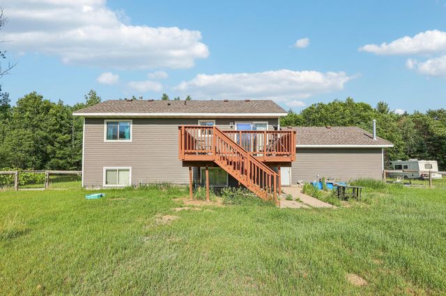 40042 Harvester Avenue, North Branch, MN 55056