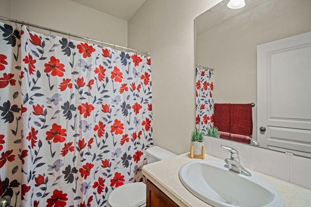 20627 White Dove Lane, Bend, OR 97702