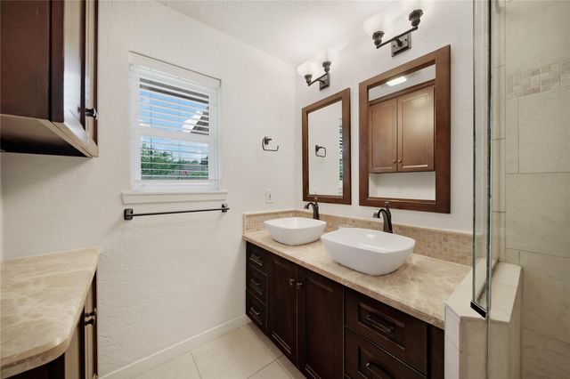 2414 Tannehill Drive, Houston, TX 77008