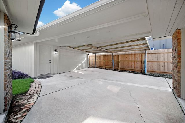 2414 Tannehill Drive, Houston, TX 77008