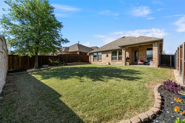 316 Village Creek Drive, Mckinney, TX 75071