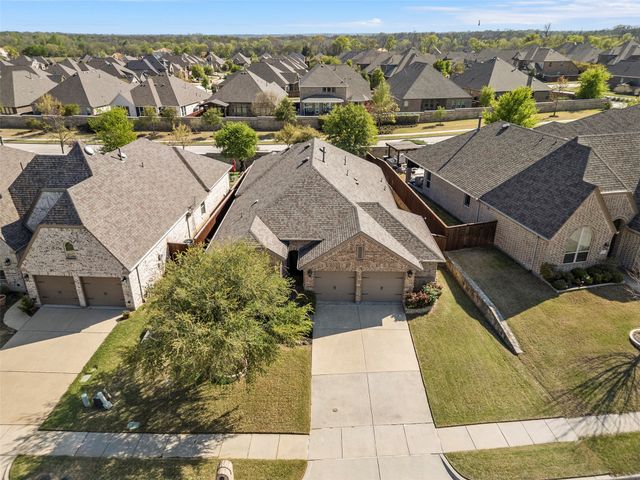 316 Village Creek Drive, Mckinney, TX 75071