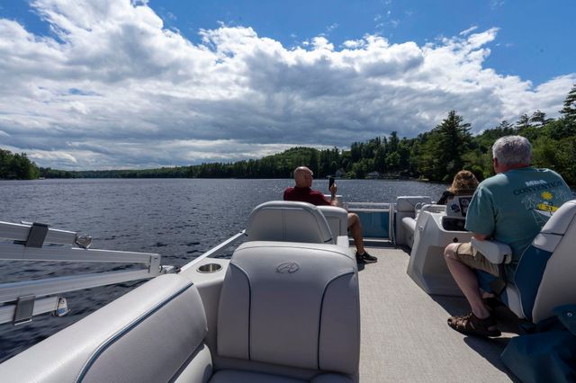 294 Reservoir Drive, Weare, NH 03281