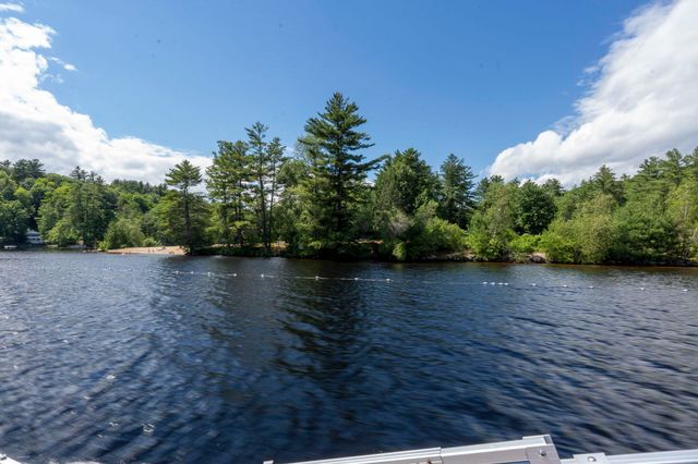 294 Reservoir Drive, Weare, NH 03281