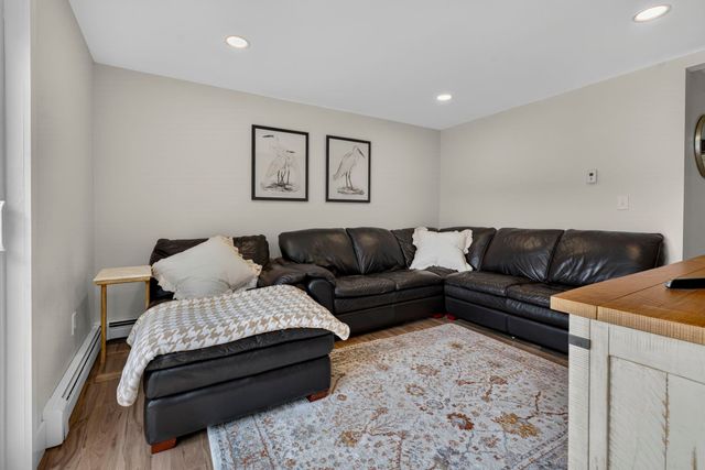 294 Reservoir Drive, Weare, NH 03281
