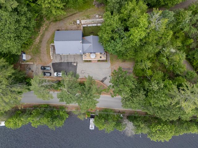 294 Reservoir Drive, Weare, NH 03281