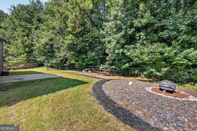 5686 Walnut Mill Lane, Powder Springs, GA 30127
