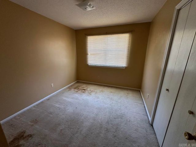 10 Summerhill Court, Little Rock, AR 72211