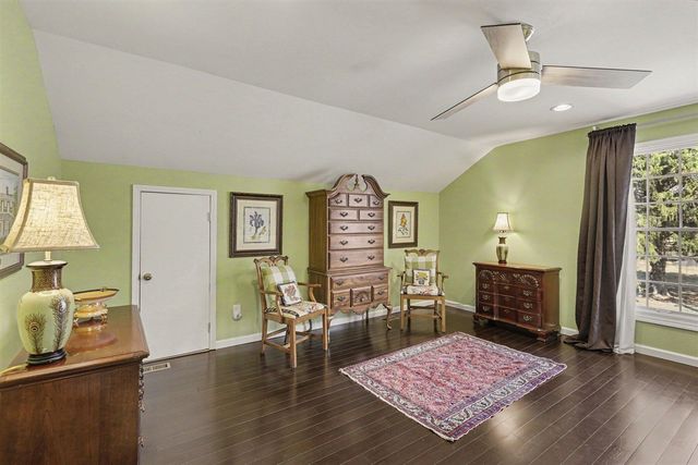 5589 Tanglewood Drive, Ann Arbor, MI 48105