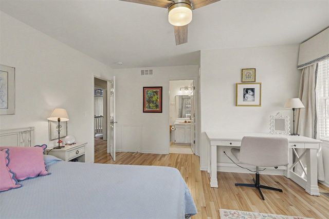 5589 Tanglewood Drive, Ann Arbor, MI 48105