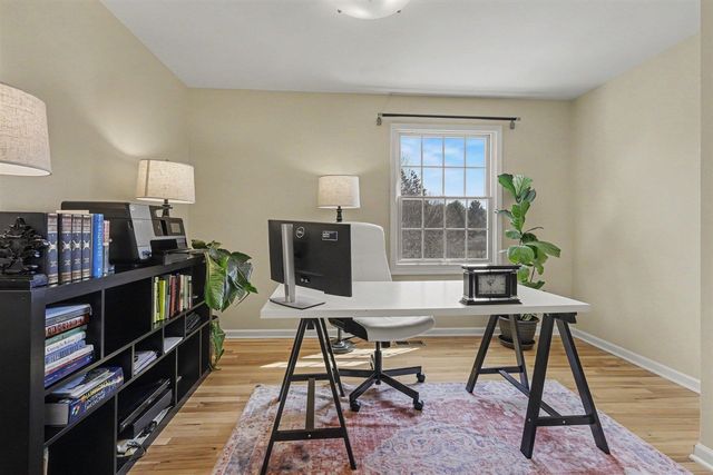 5589 Tanglewood Drive, Ann Arbor, MI 48105