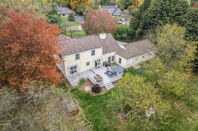 5589 Tanglewood Drive, Ann Arbor, MI 48105