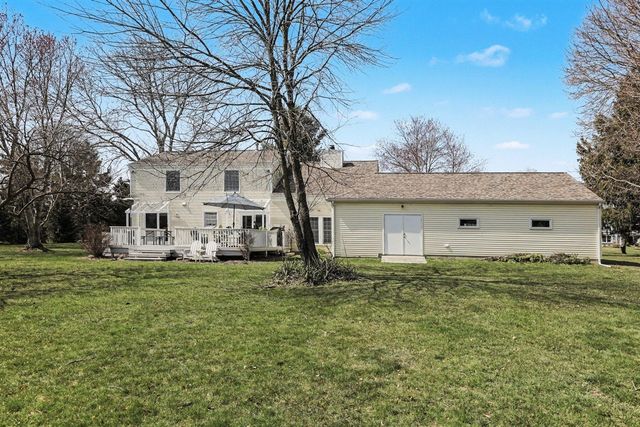 5589 Tanglewood Drive, Ann Arbor, MI 48105