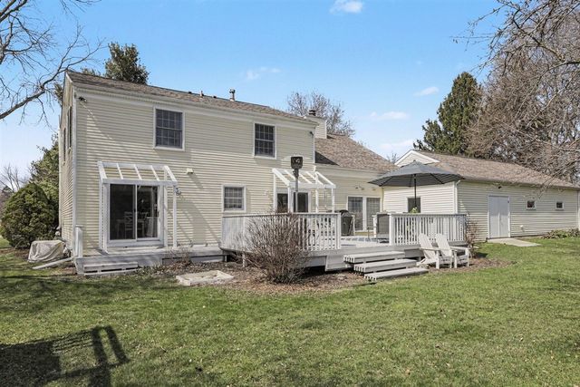 5589 Tanglewood Drive, Ann Arbor, MI 48105