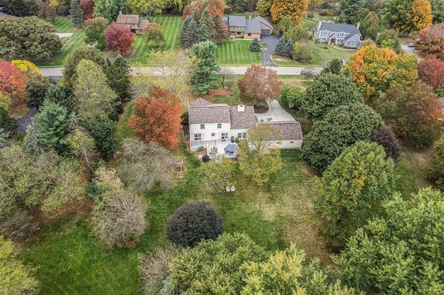 5589 Tanglewood Drive, Ann Arbor, MI 48105