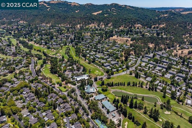 1517 Rockledge Ln 2, Walnut Creek, CA 94595