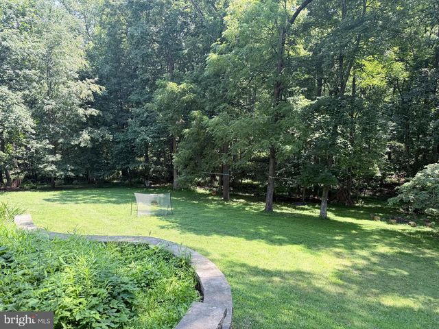 102 JULIE CT, Winchester, VA 22602