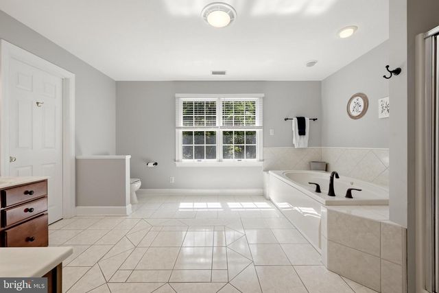 102 JULIE CT, Winchester, VA 22602