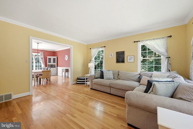 102 JULIE CT, Winchester, VA 22602