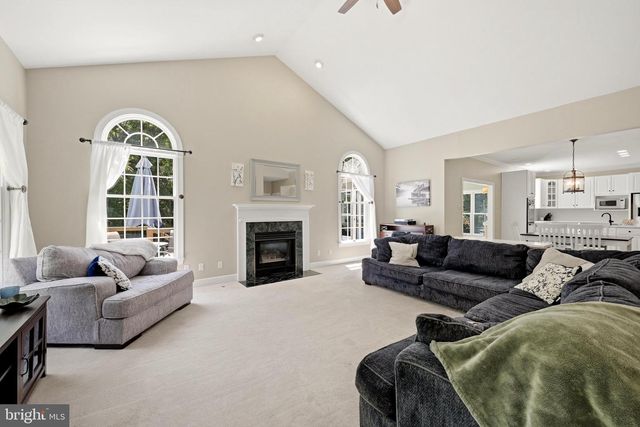 102 JULIE CT, Winchester, VA 22602