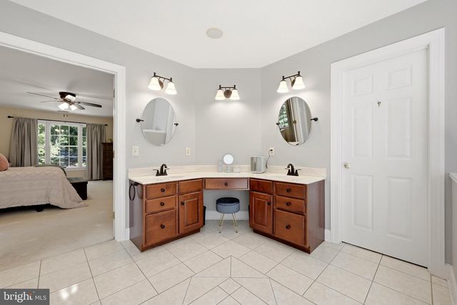 102 JULIE CT, Winchester, VA 22602