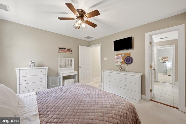 102 JULIE CT, Winchester, VA 22602