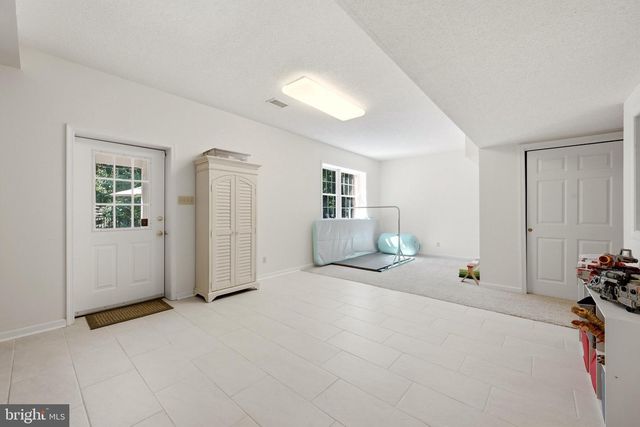 102 JULIE CT, Winchester, VA 22602