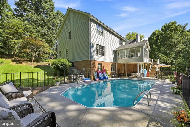 102 JULIE CT, Winchester, VA 22602